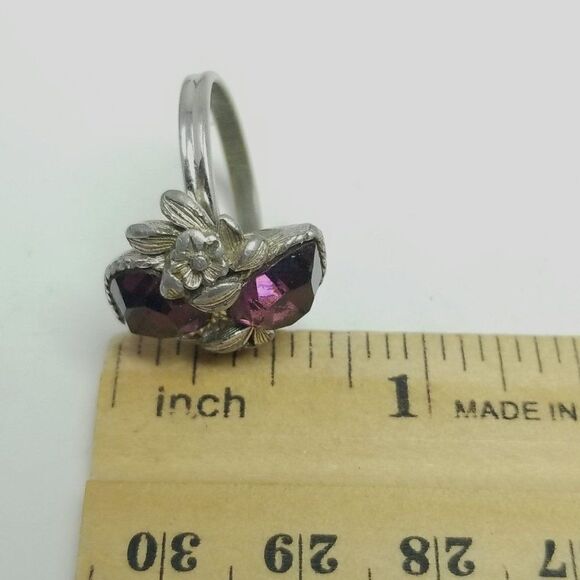 Vintage Heart Shape Purple Rhinestone Ring with Silver Tone Adjust Band, Leaf - Picture 5 of 7
